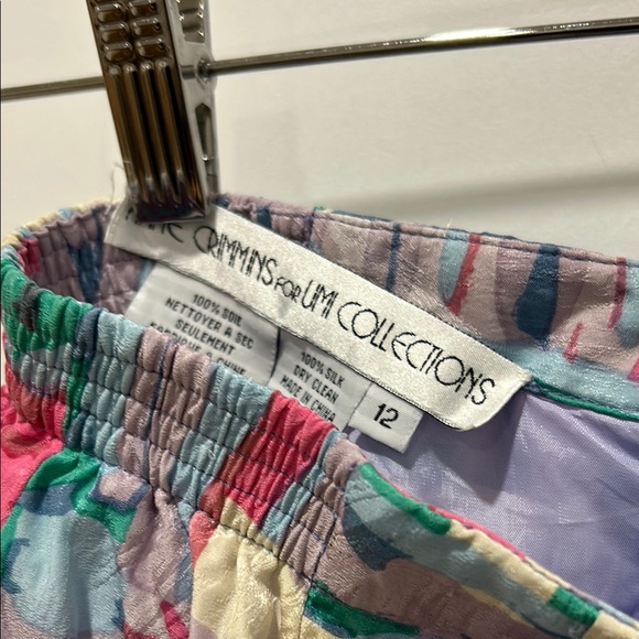 Colorful 80s Geometric Patterned Women's Skirt - Silk - Picture 2 of 3